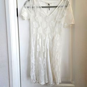 House of Harlow 1960 White Dress